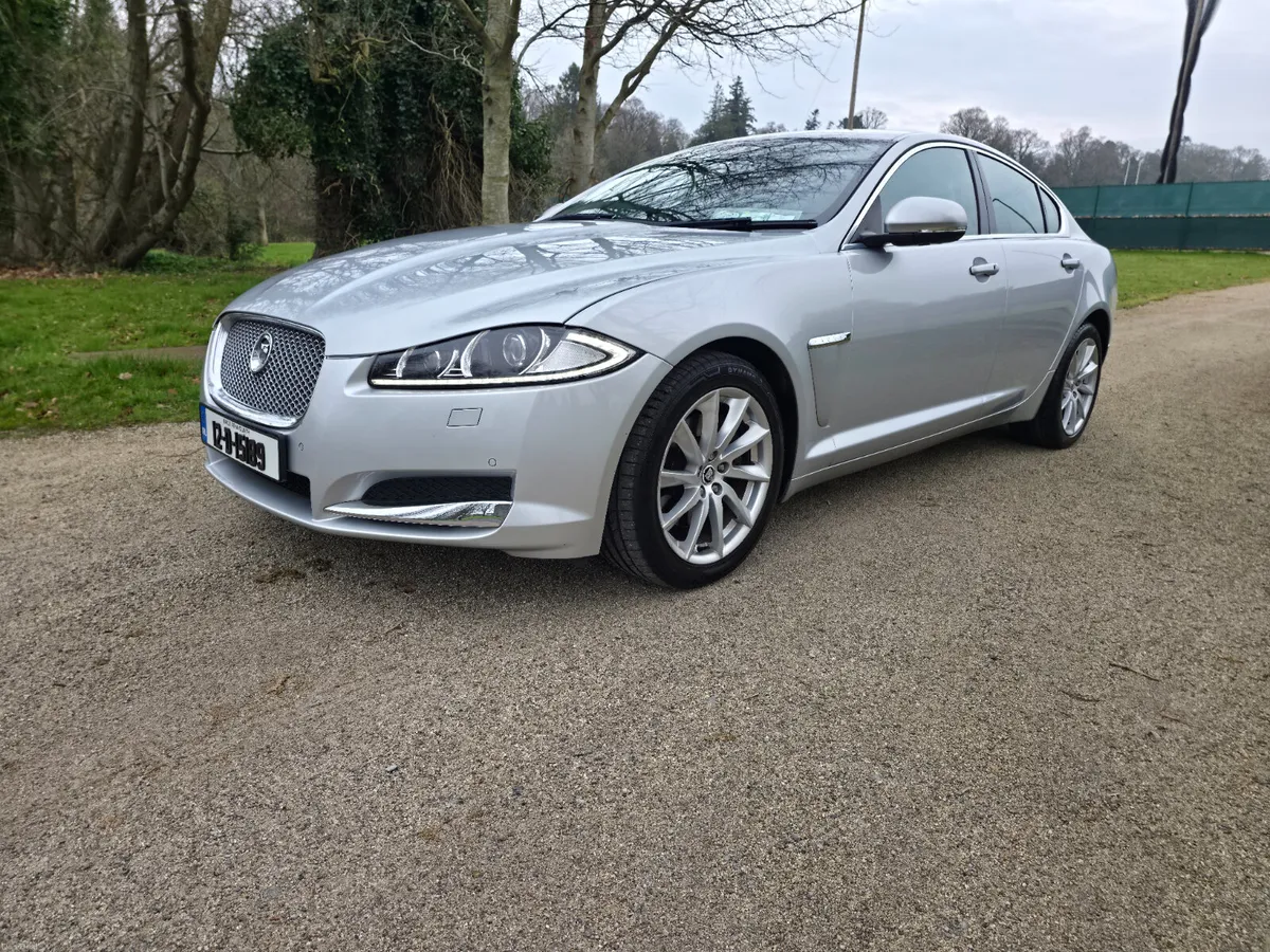2012  JAGUAR XF 2.2D PREMIUM LUXURY AUTO (NEW NCT) - Image 3