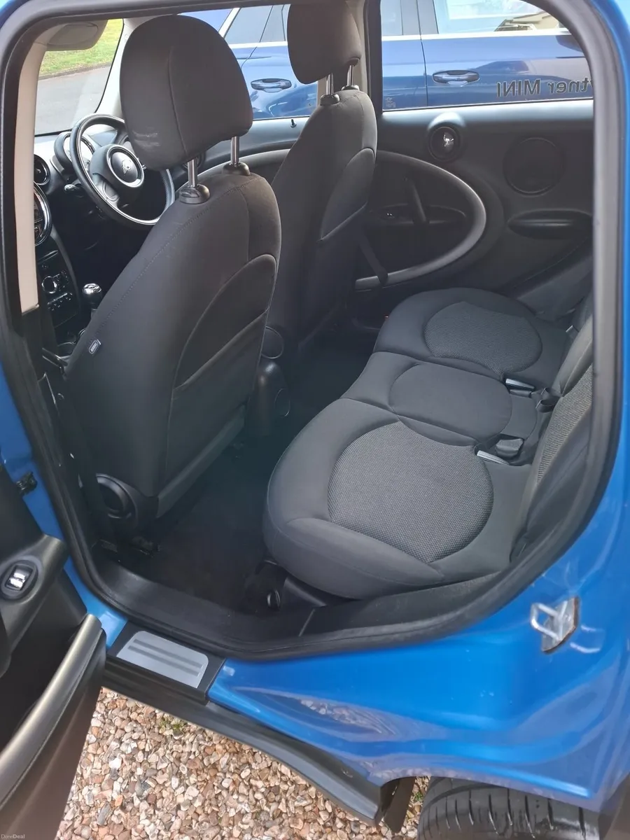 Mini Countryman, Very Low Mileage, Great Condition - Image 3