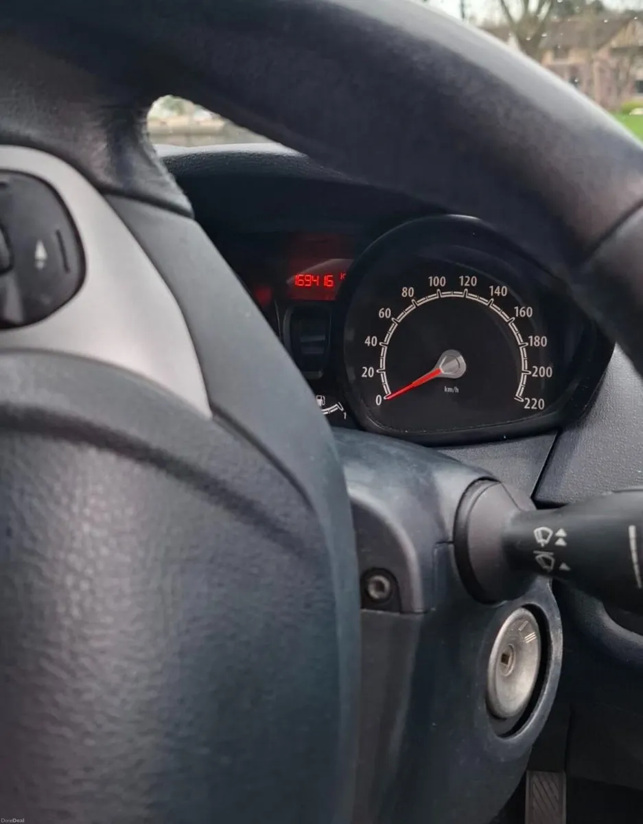 Ford Fiesta 2013 - Image 4