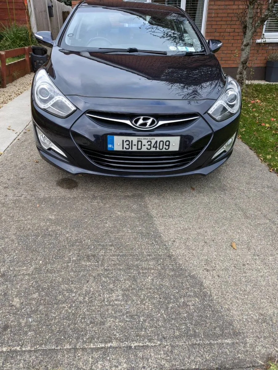 READ ADD - Hyundai i40 1.7 CRDI - Low mileage - Image 2