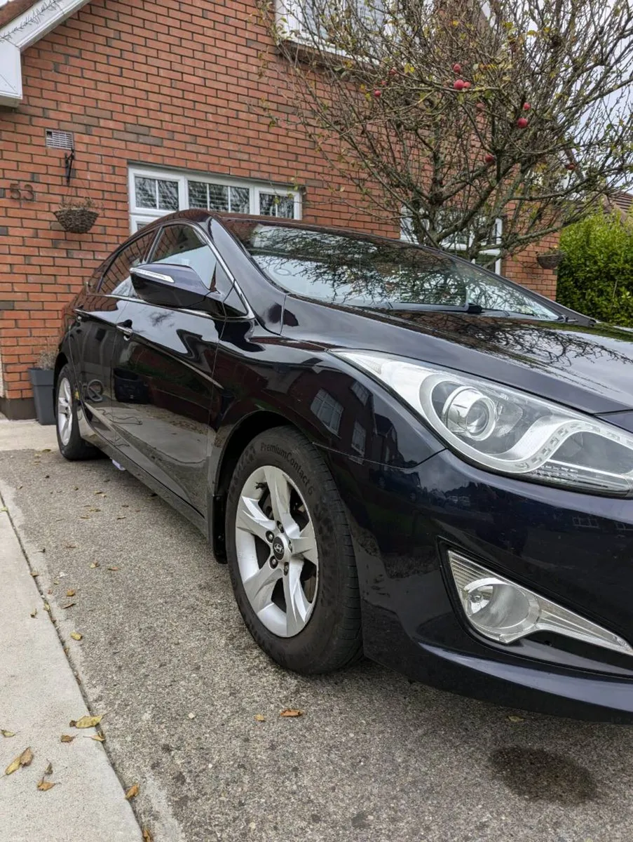 READ ADD - Hyundai i40 1.7 CRDI - Low mileage - Image 4