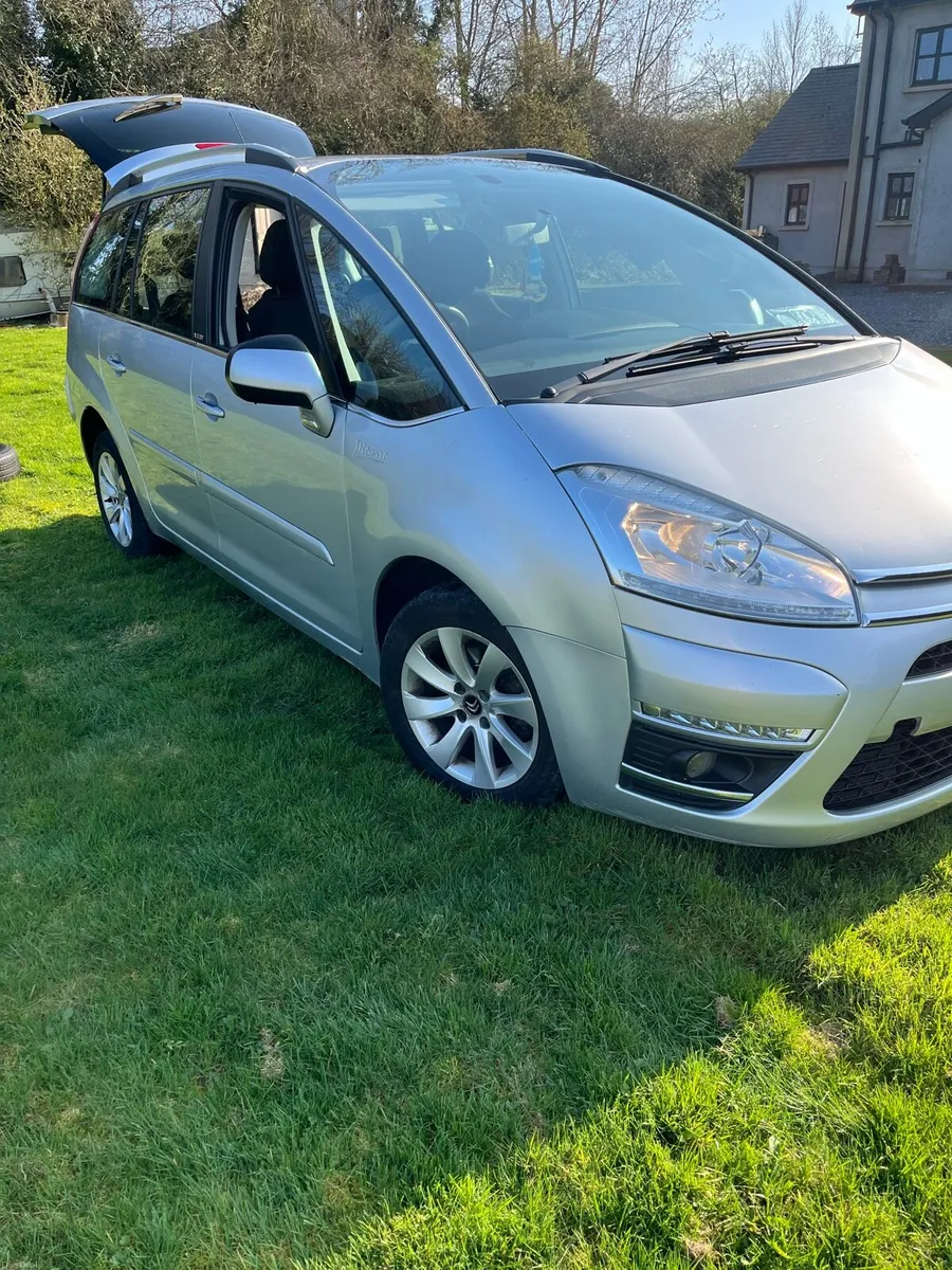 Citroen C4 Picasso 7 Seater - Image 1