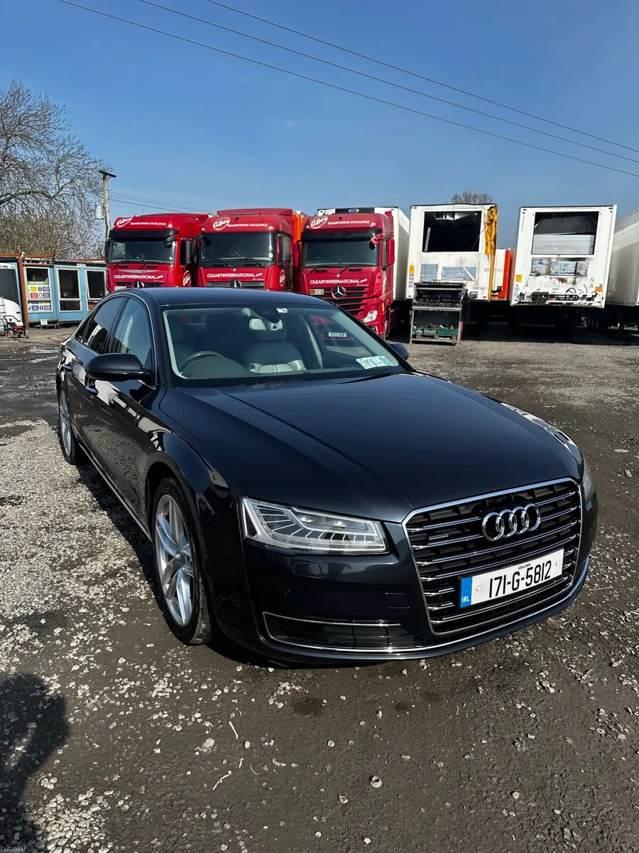 Audi A8 2017 - Image 4