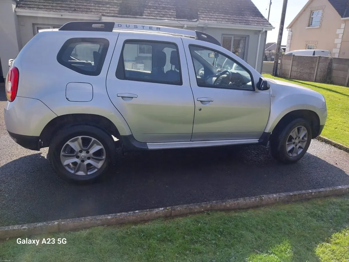 Dacia Duster 2015 - Image 1