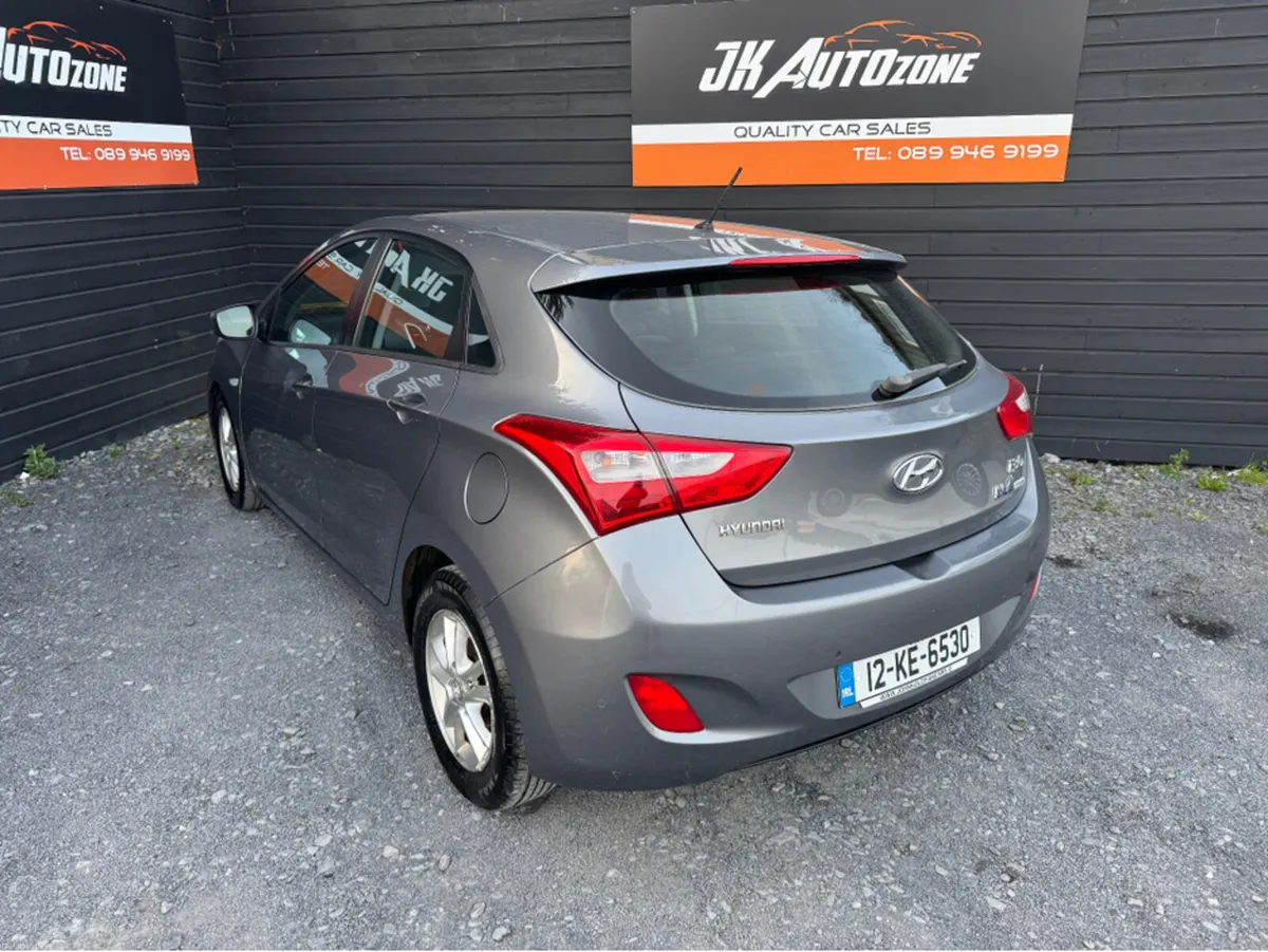 Hyundai i30 ACTIVE BLUE DRIVE 110PS 5DR - Image 4