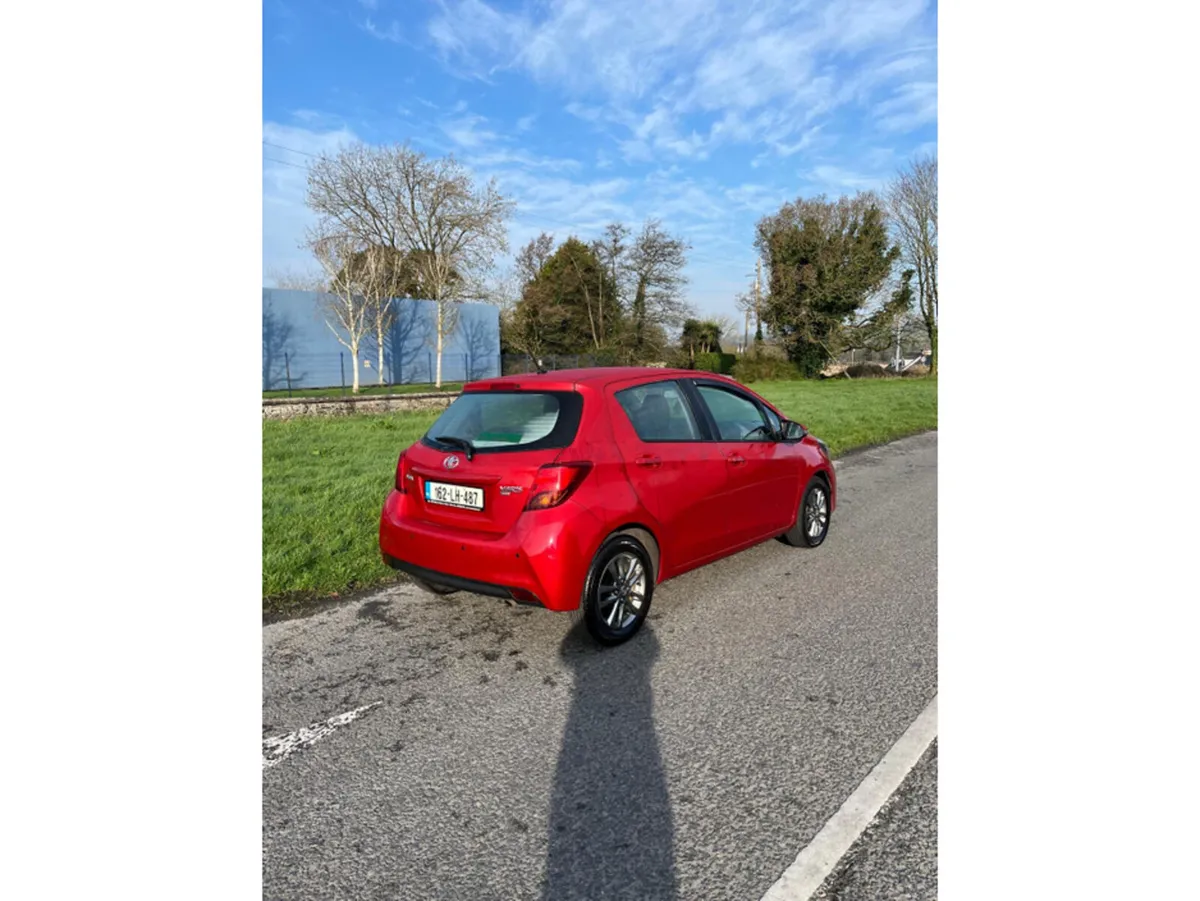 Toyota Yaris 1.4 D-4D LUNA 4DR - Image 4