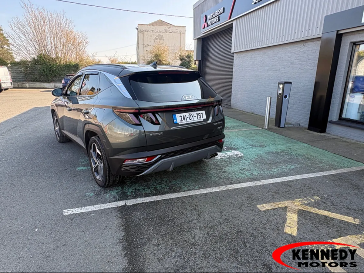 Hyundai Tucson PHEV EXECUTIVE PLUS TWO - Image 4