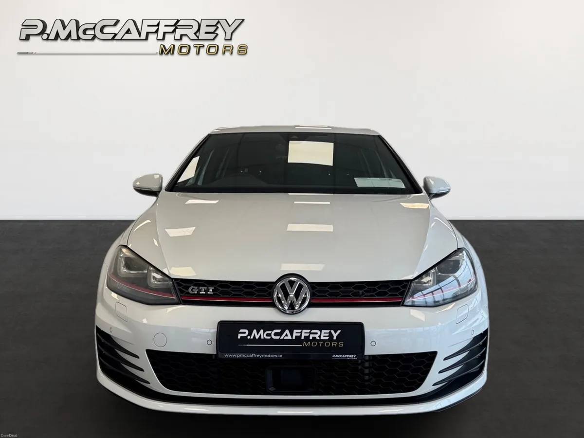 2017 Volkswagen Golf GTI 2.0 TSI DSG AUTO - Image 2
