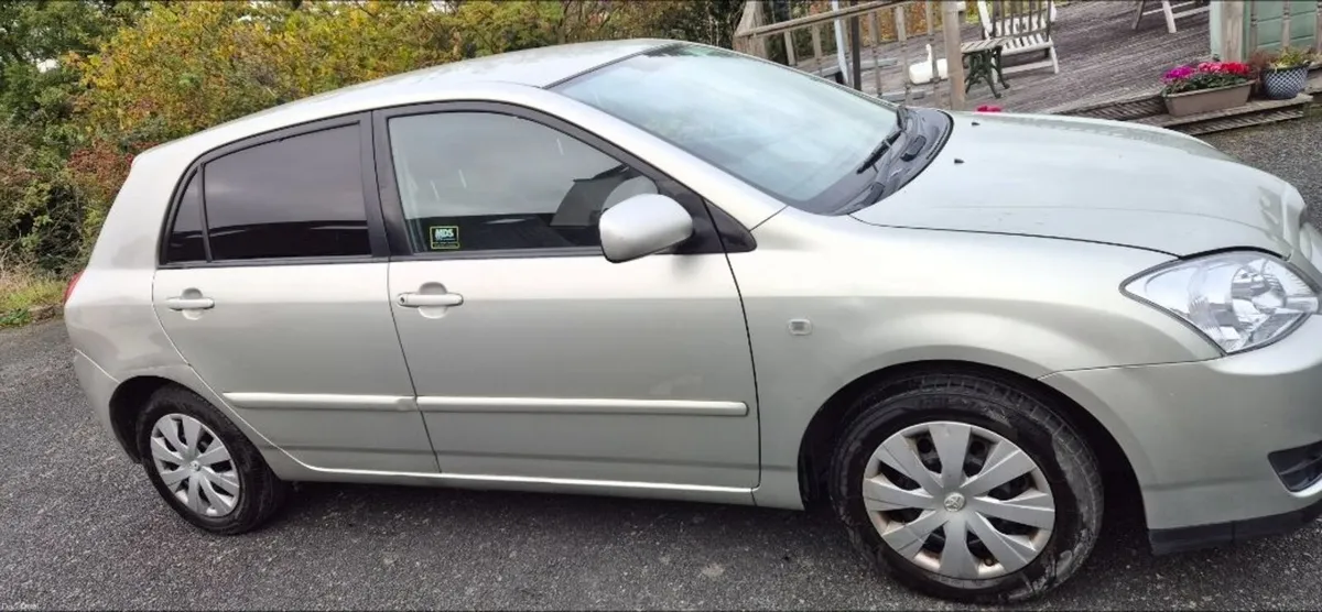 Toyota Corolla 2006 - Image 2