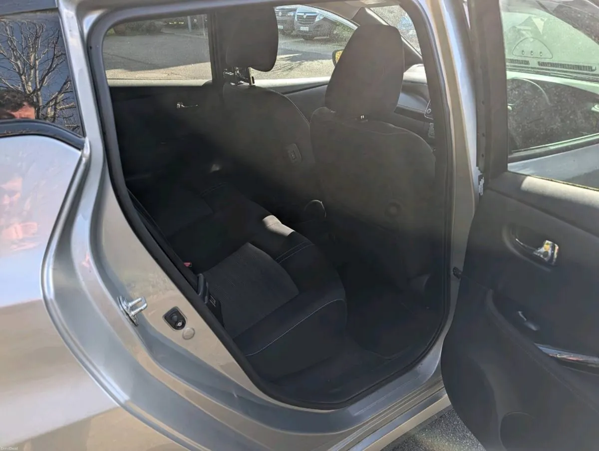 Nissan leaf 40kw - Image 4