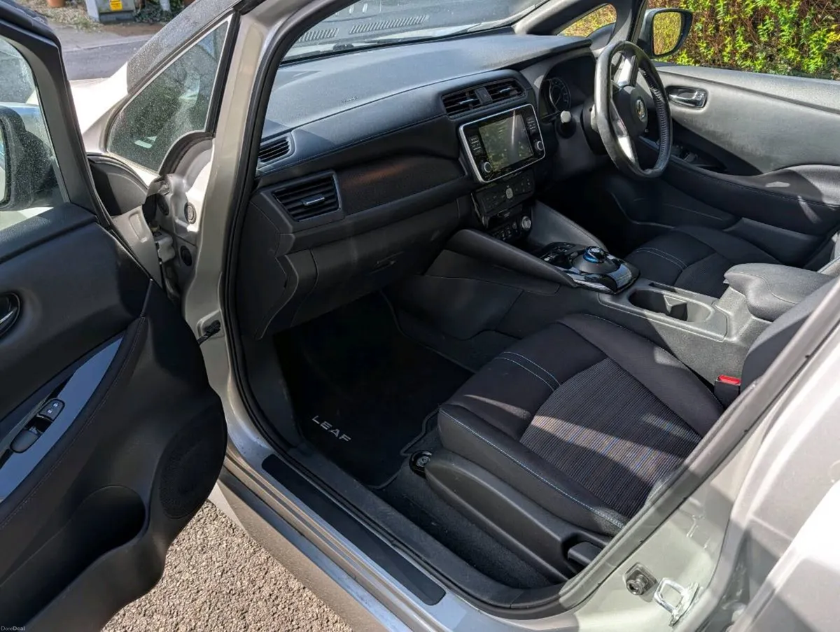 Nissan leaf 40kw - Image 6