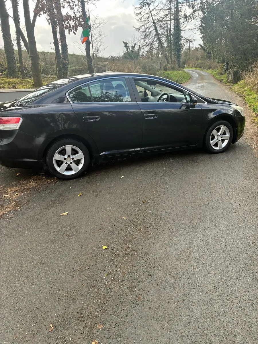 Toyots avensis - Image 1