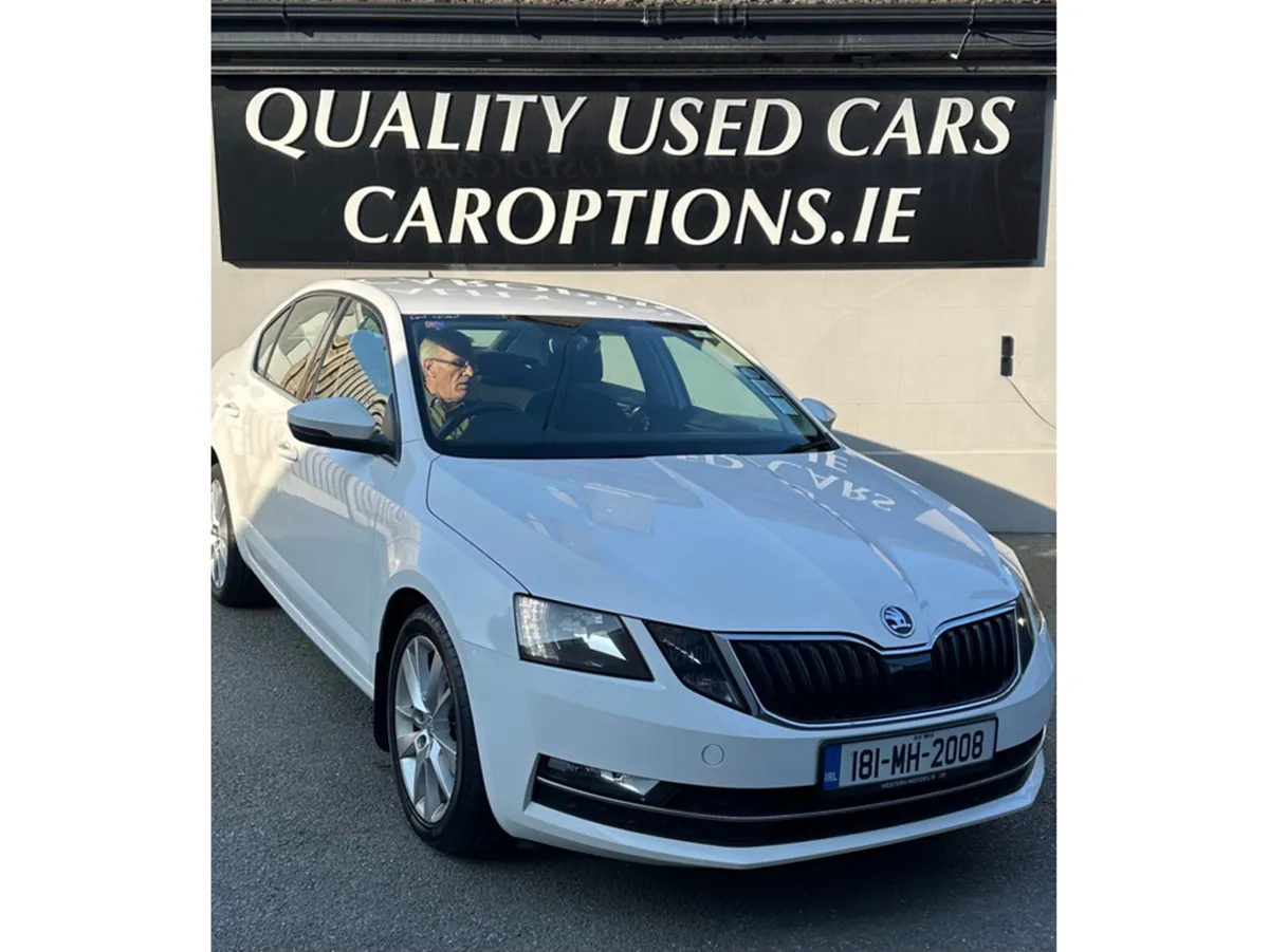 Skoda Octavia STYLE 1.6 TDI 115HP 4DR//BELT DONE// - Image 3