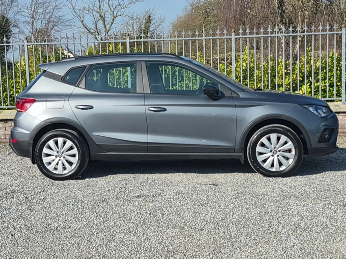 SEAT Arona Low Mileage  and extensive service hist - Image 3