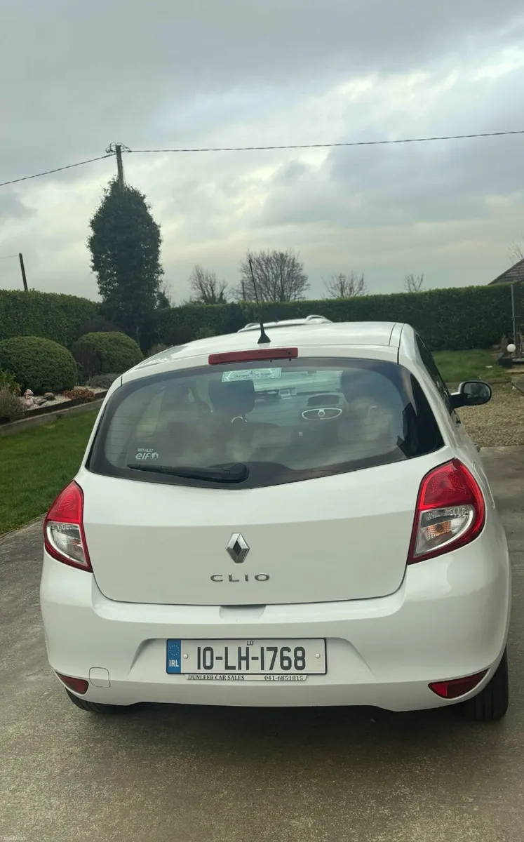 Renault Clio 2010 - Image 3