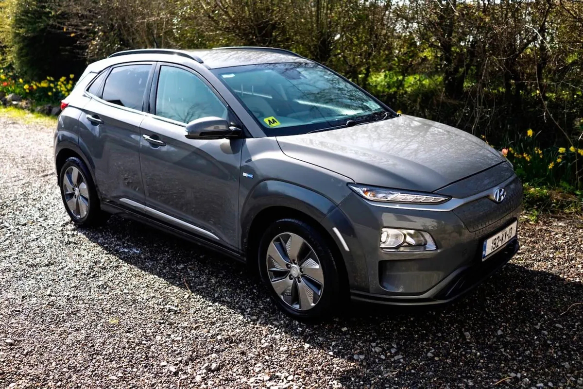 Hyundai KONA 192 Electric Vehicle 64kwh - Image 1