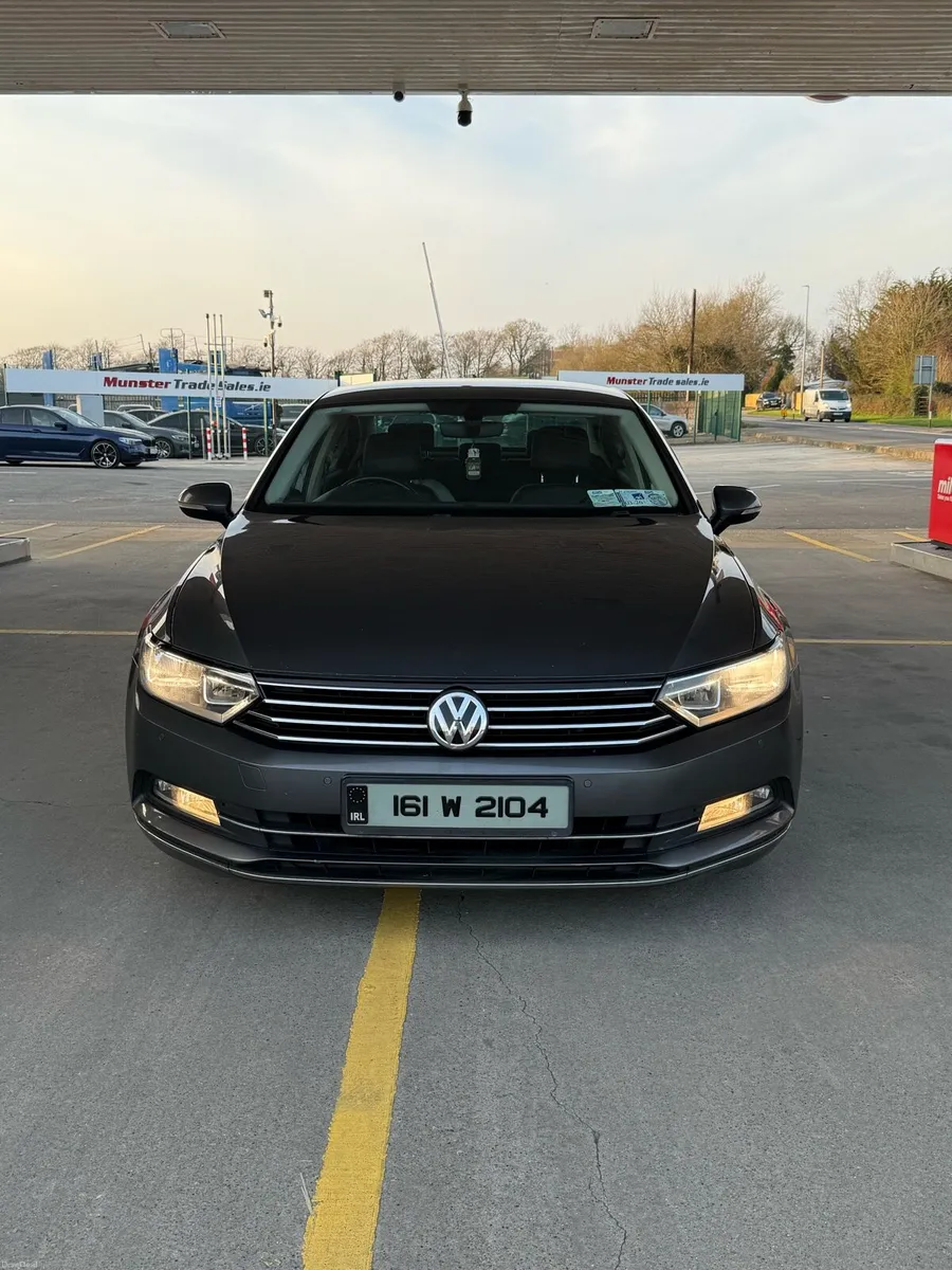 2016 B8 Passat Highline 2.0L TDI - Image 2