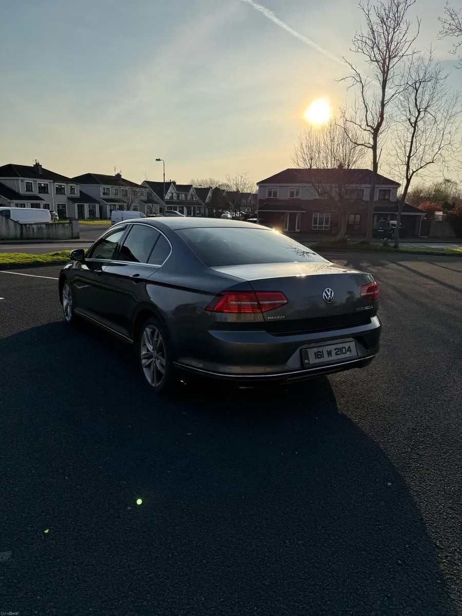 2016 B8 Passat Highline 2.0L TDI - Image 3