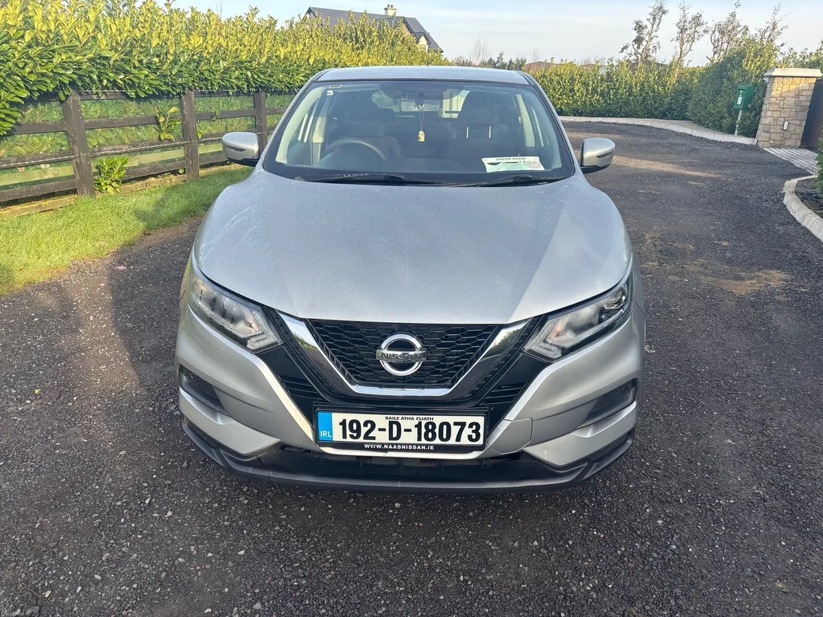 2019 NISSAN QASHQAI 1.5 NCT AND TAXED - Image 4