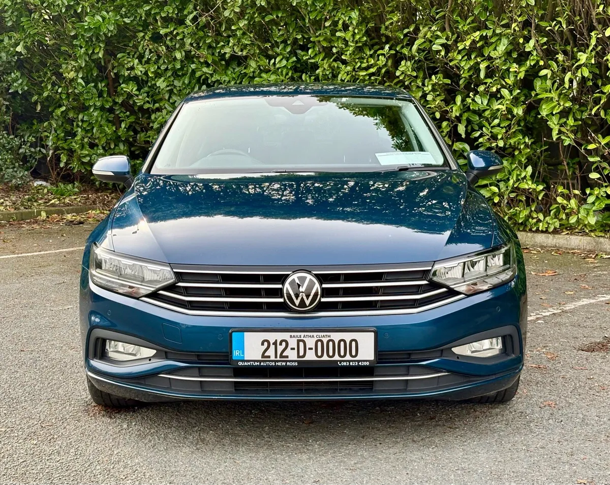 2021 Volkswagen Passat 2.0 TDI - Image 2