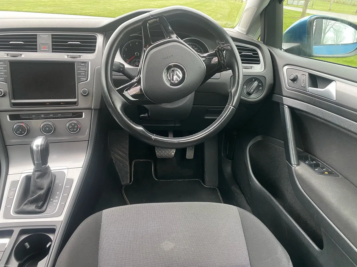 ✅ GOLF 1.2 PETROL AUTOMATIC ONLY 54.76 MILES - Image 4