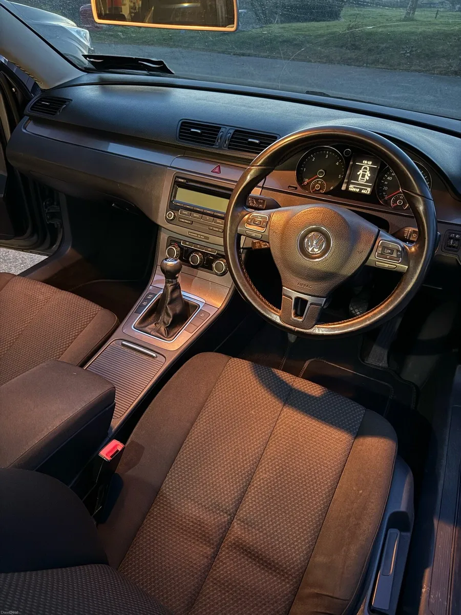 2010 VW Passat R-Line 2.0 TDI - Image 4