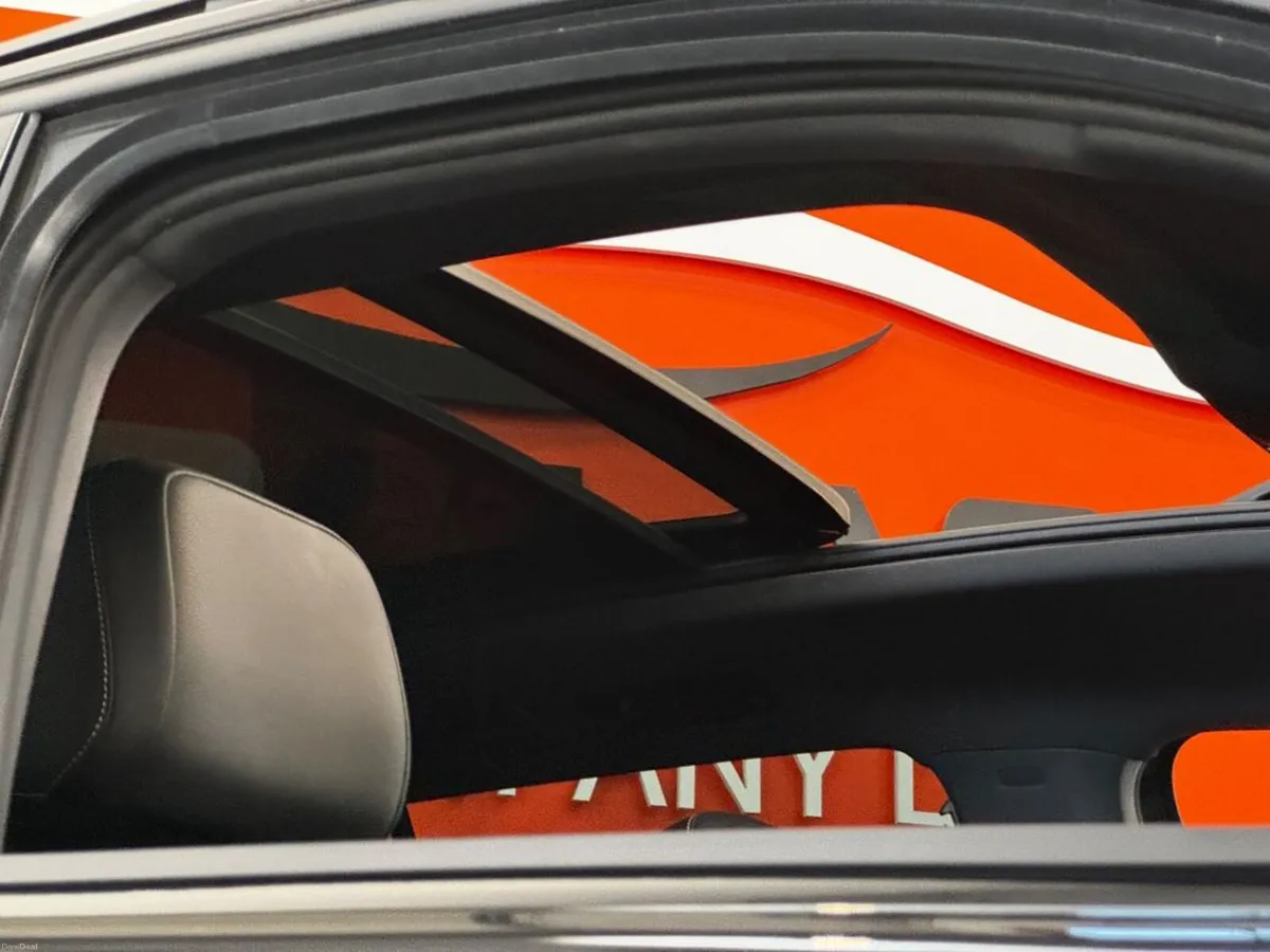 Volkswagen Tiguan BLACK EDITION TSI DSG #48 - Image 2