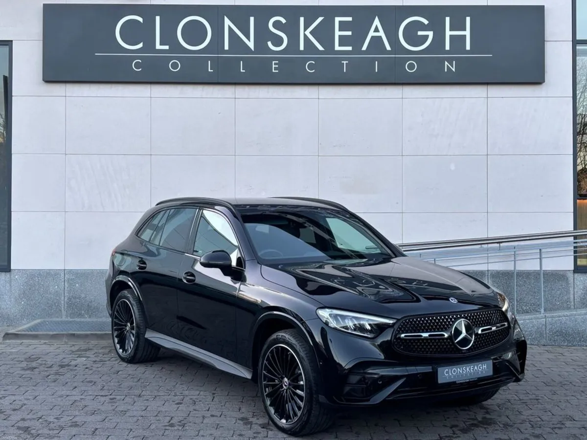 Mercedes-Benz GLC 300 E 4MATIC URBAN EDITION - Image 1