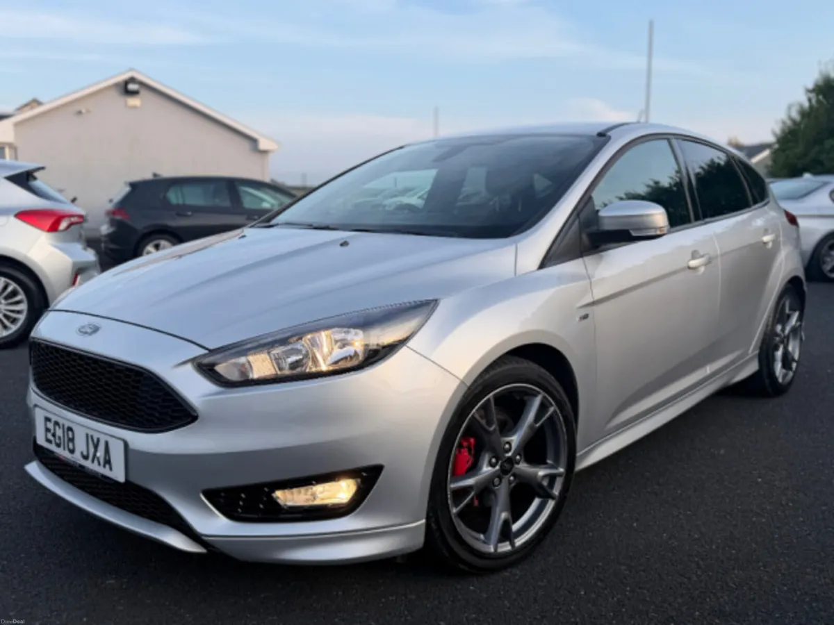 Ford Focus ST-LINE X TDCI - Image 2