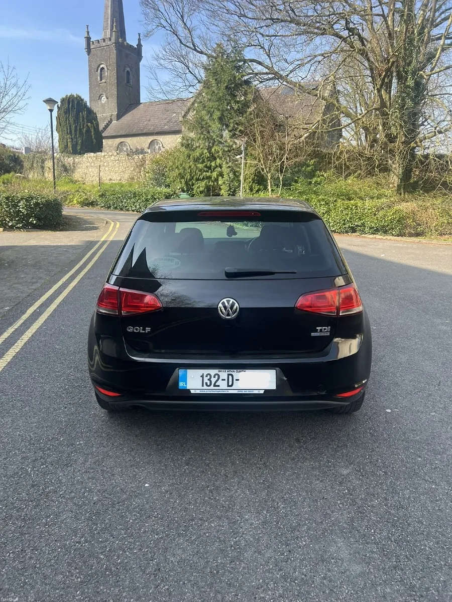 Volkswagen Golf 2013 - Image 2