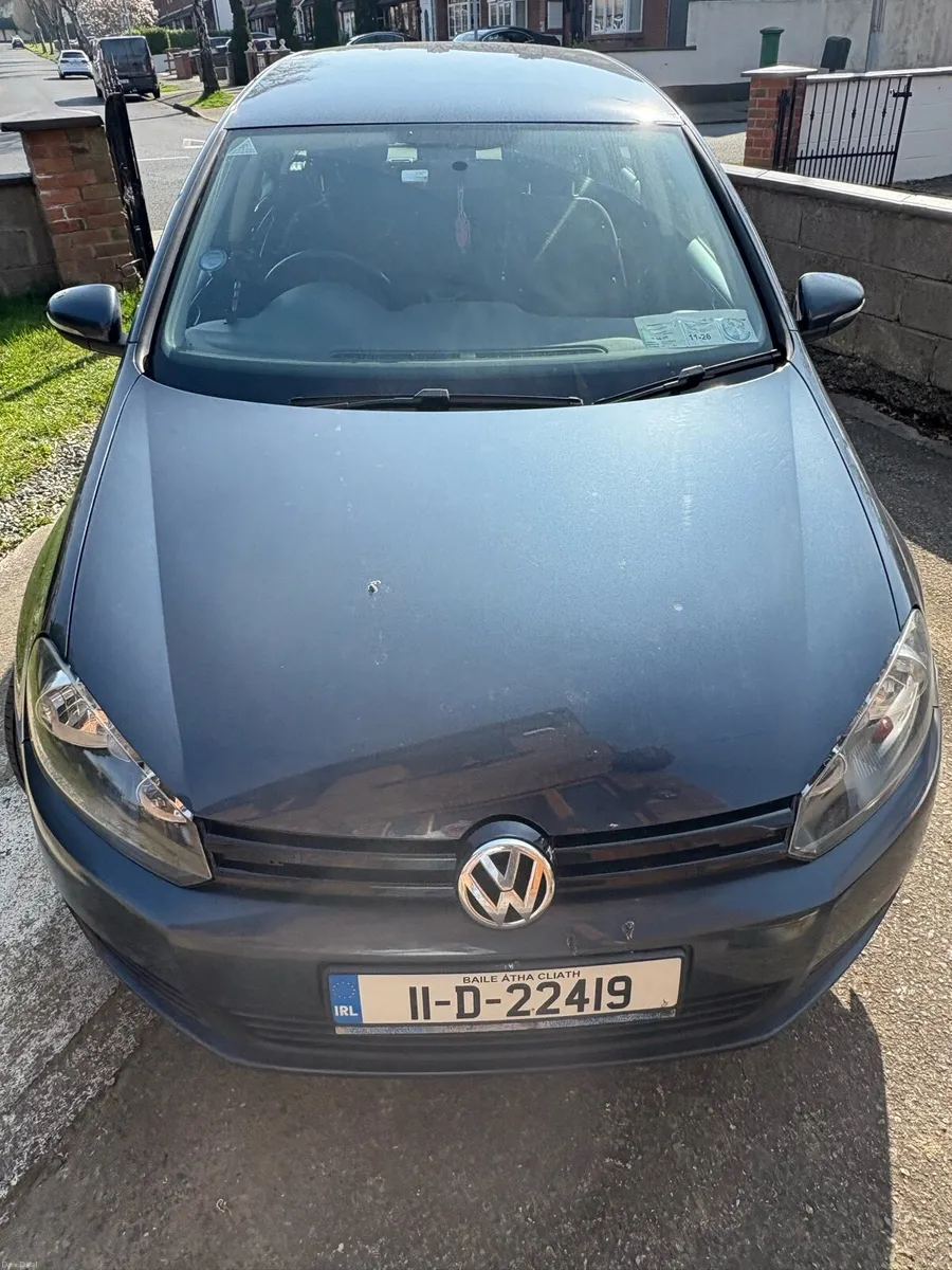 Volkswagen Golf 2011 Blue Automatic - Image 1