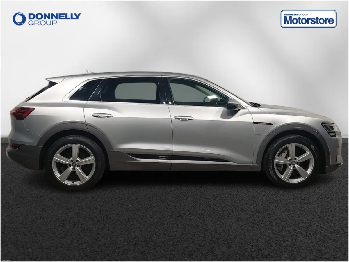 Audi E-tron Estate Technik - Image 3