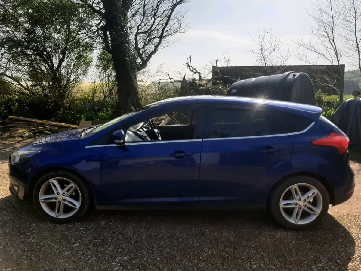 Ford focus - Image 2