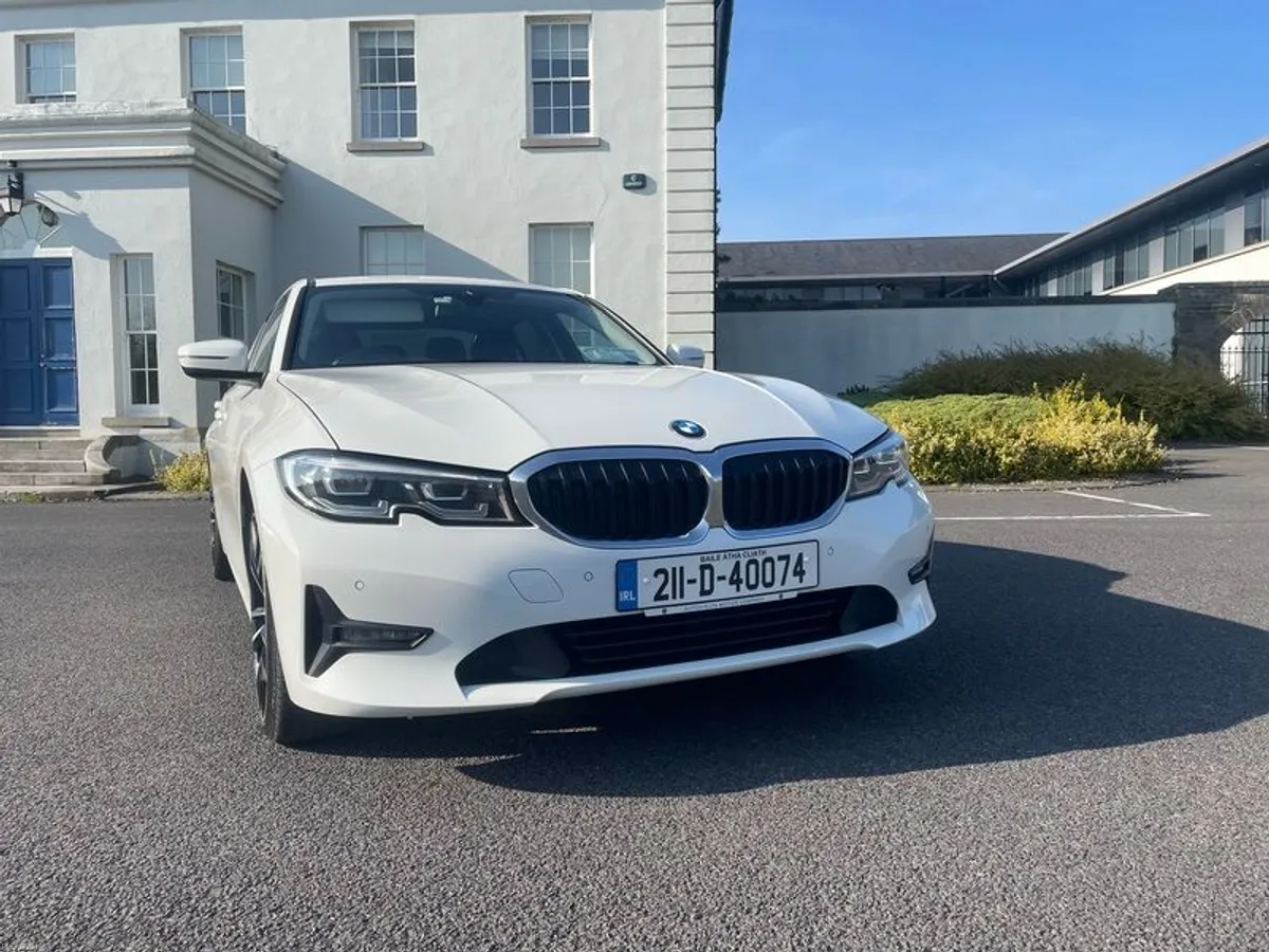 2021 Bmw 3-series - Image 2