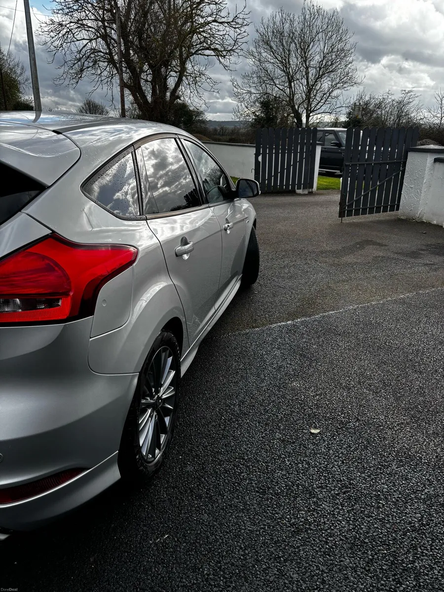 Ford focus st line - Image 2