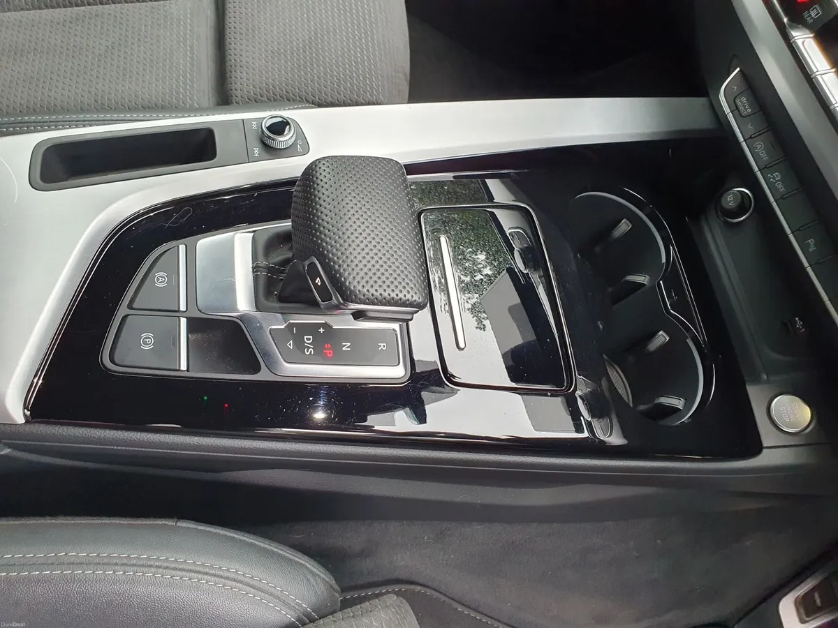 Audi A5 2021 - Image 4