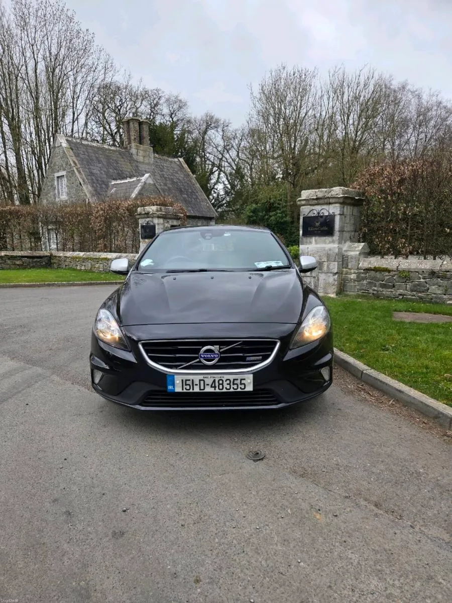 Volvo v40 R design - Image 2
