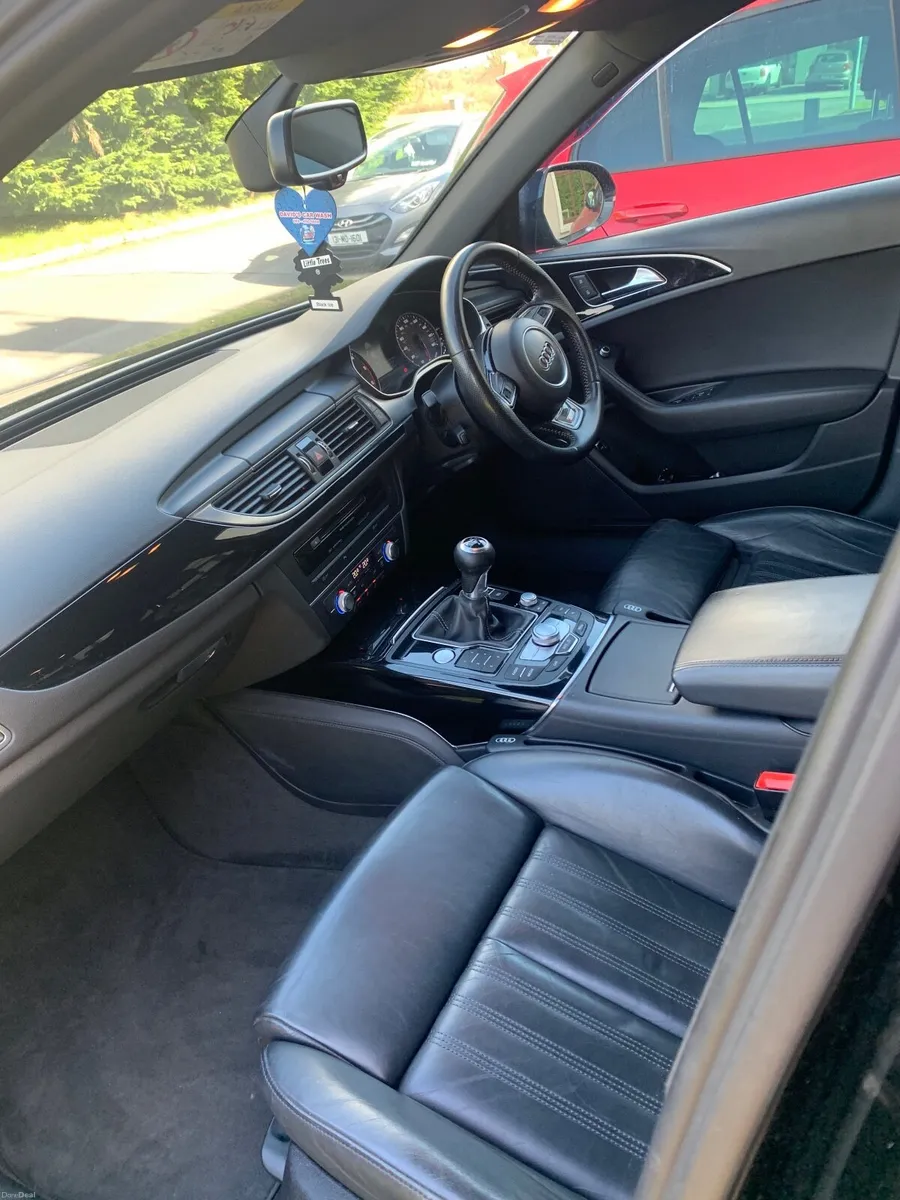 Audi A6 Sline Ultra black edition - Image 4