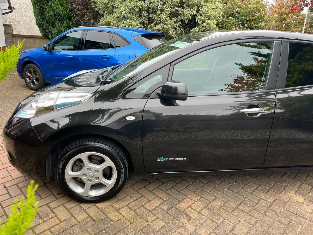 Nissan Leaf 2015 - Image 4