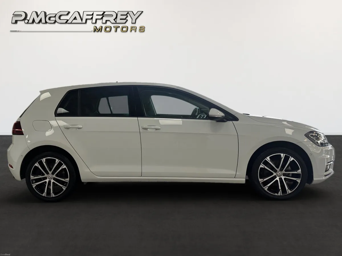 2019 VOLKSWAGEN GOLF 2.0 TDI COMFORTLINE AUTO DSG - Image 4
