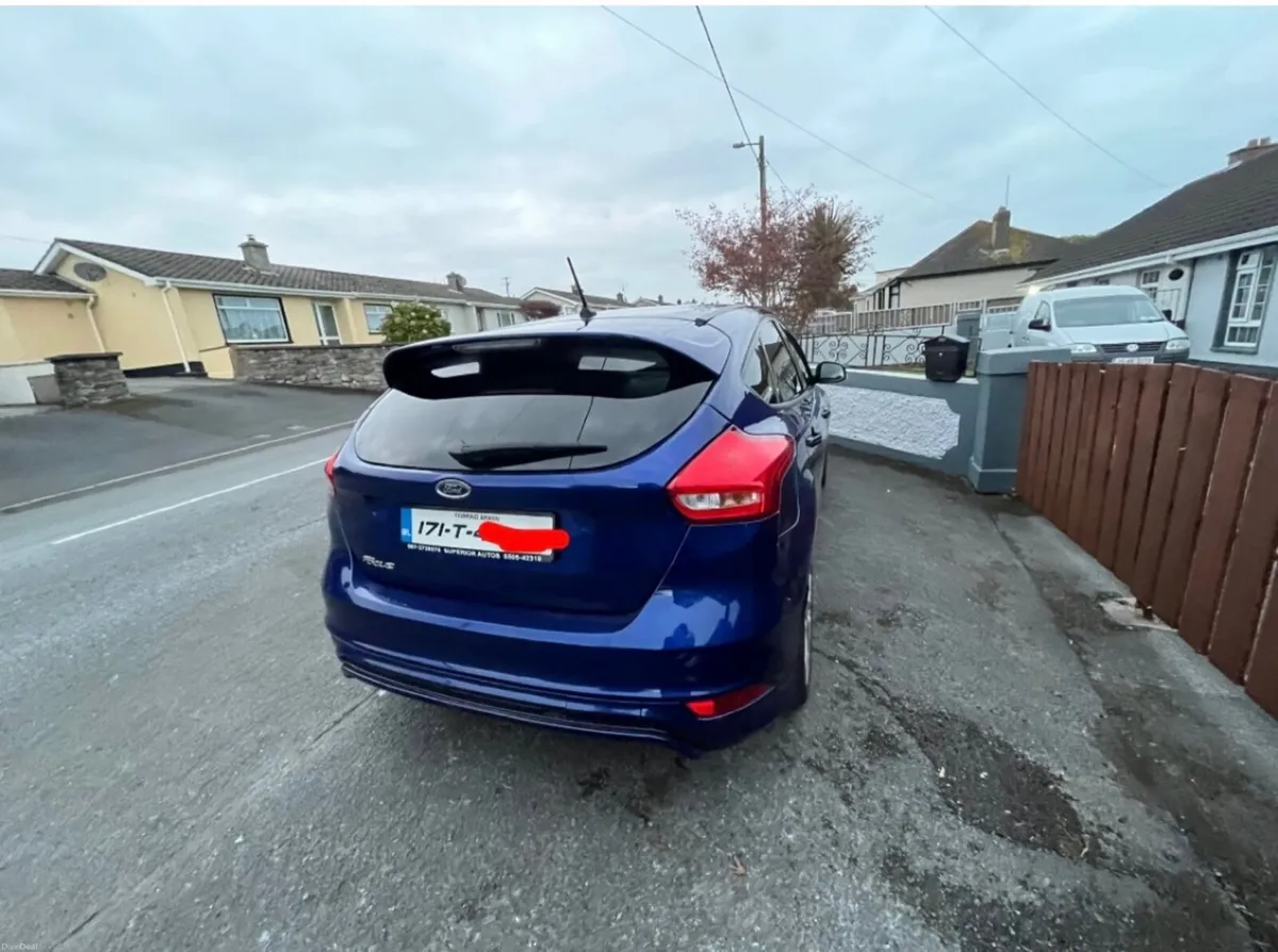 Ford Focus 2017 - Image 1