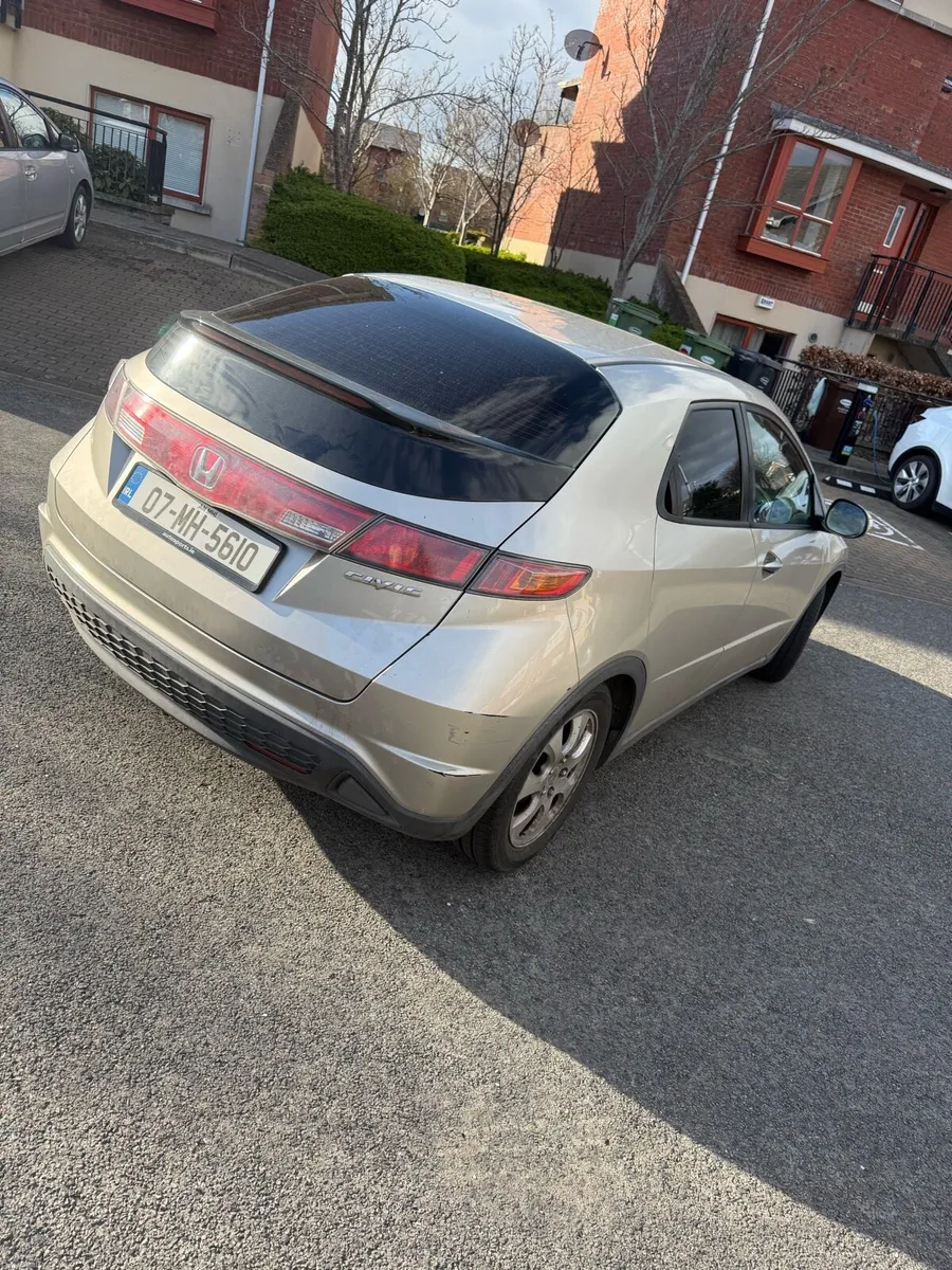 Honda civic 2007 FRESH NCT 02/27 - Image 4