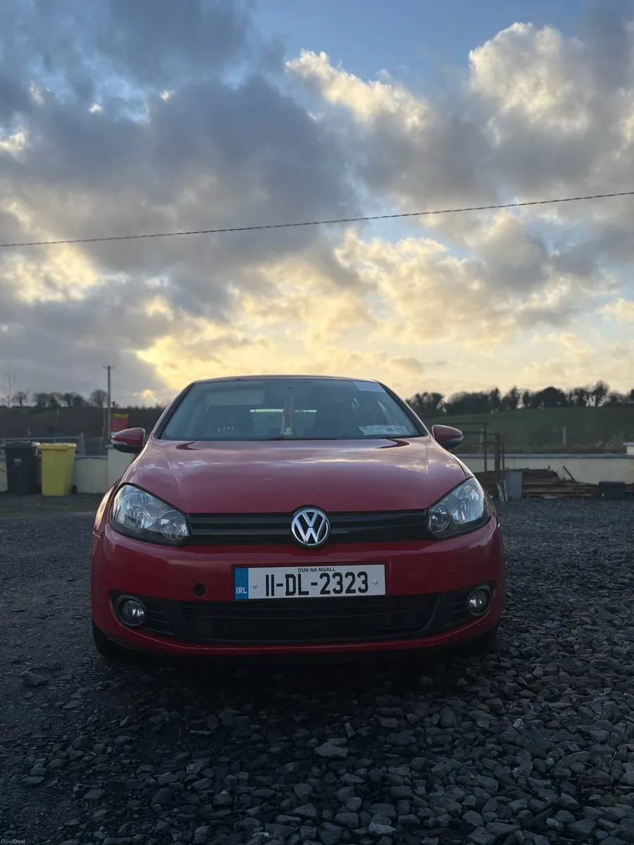 Volkswagen Golf - Image 1