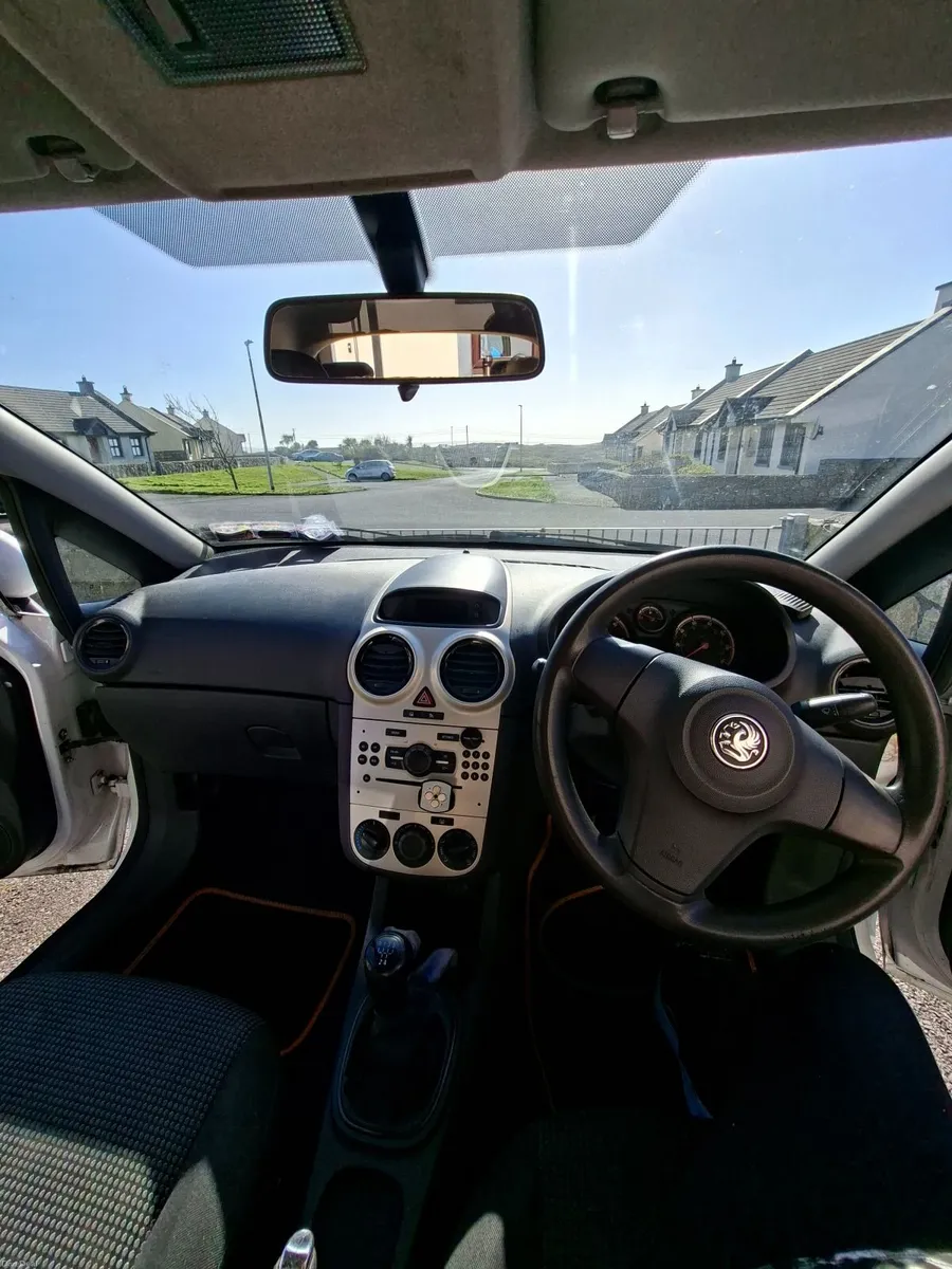 Vauxhall Corsa 2008 - Image 2
