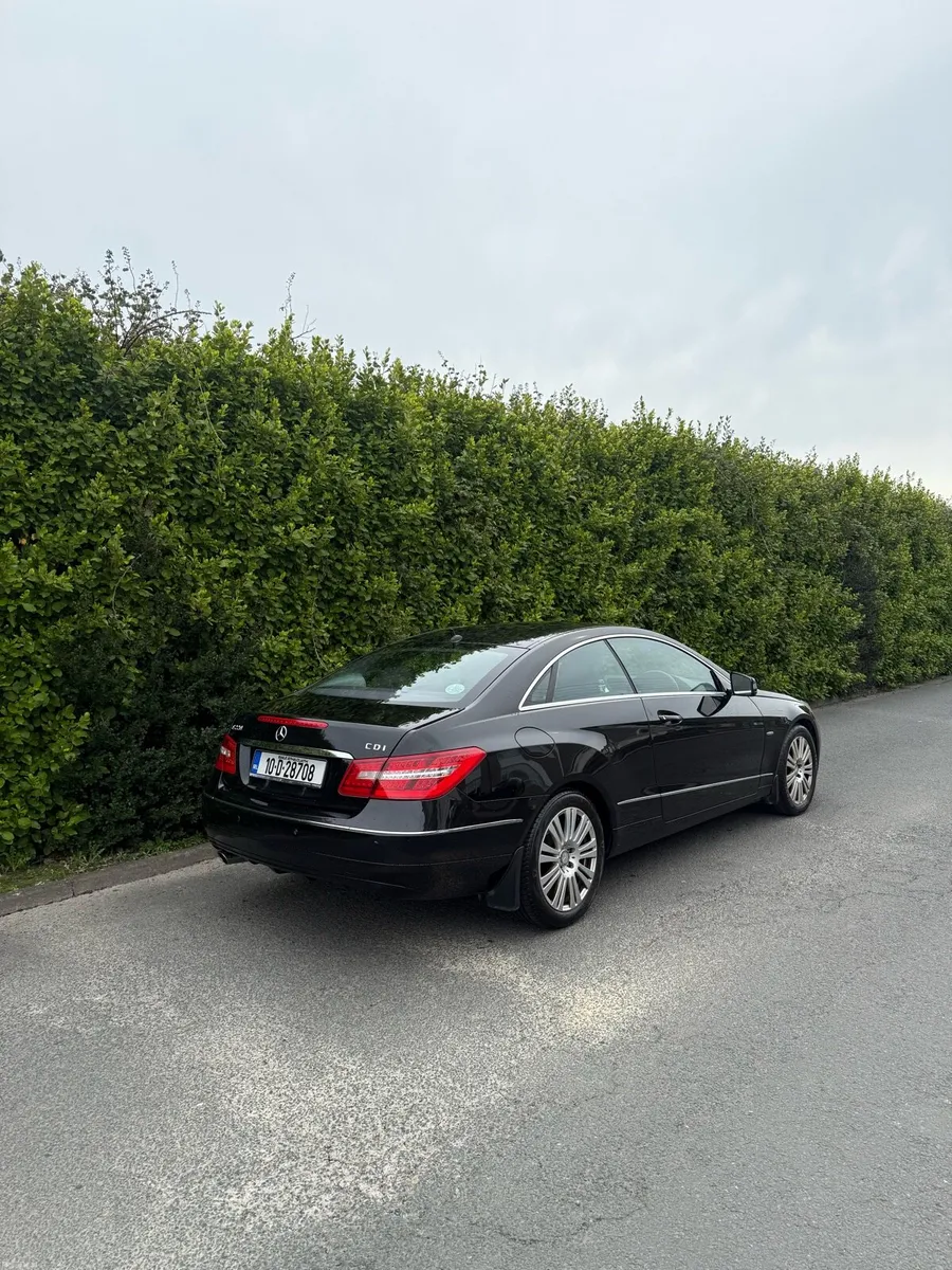 2010 Mercedes E220 coupe Low mileage - Image 1