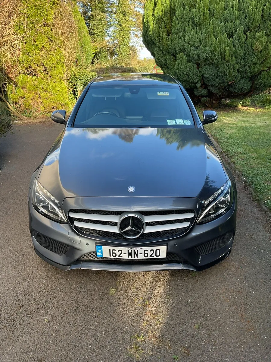 Mercedes Benz C200 D AMG LINE AUTO - Image 2