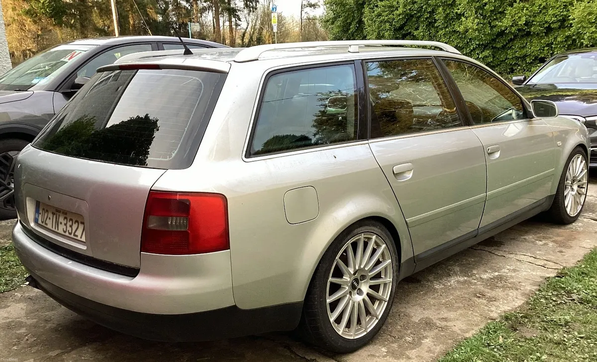 Audi A6 2002 - Image 2