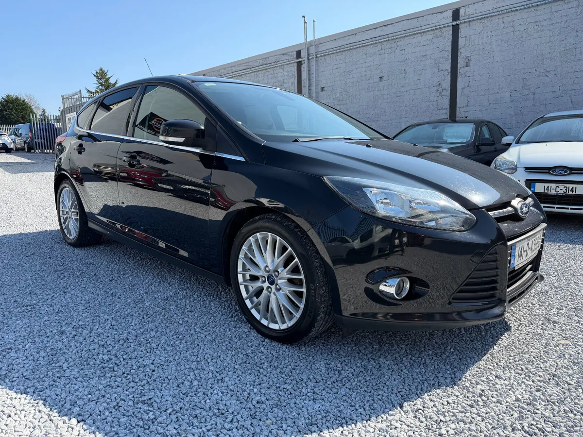 *LOW KM* 2014 (141) Ford Focus 1.0 Titanium 125PS - Image 1