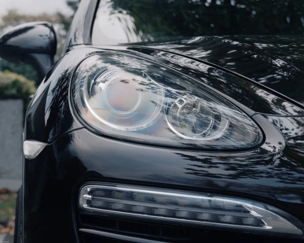 Porsche Cayenne 3.0D Sport - Image 1