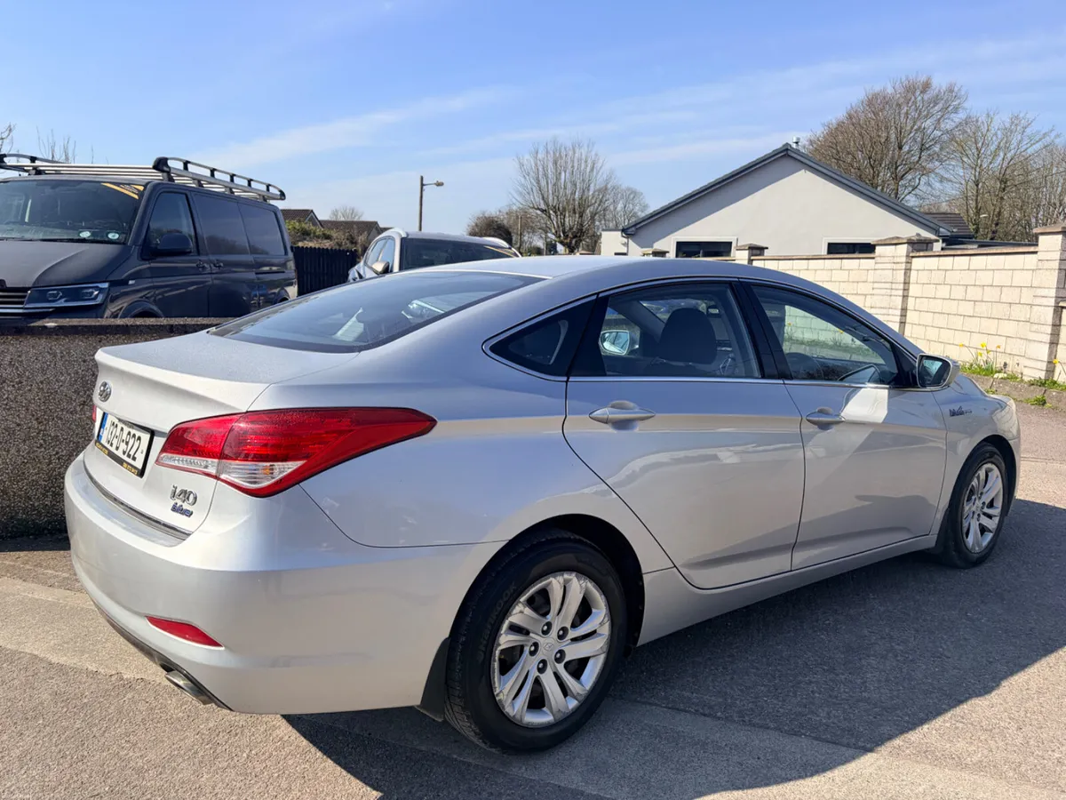 Hyundai i40 Low Milage - Image 3